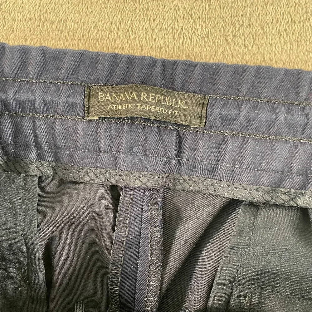 Banana Republic Core Temp Chino Pant 32x29 Midnight Navy Athletic Fit‎ Casual